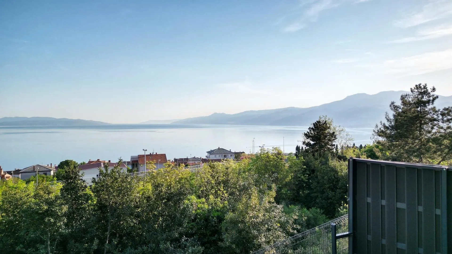 Vista Del Mare Apartment Rijeka 0*,  Croatia